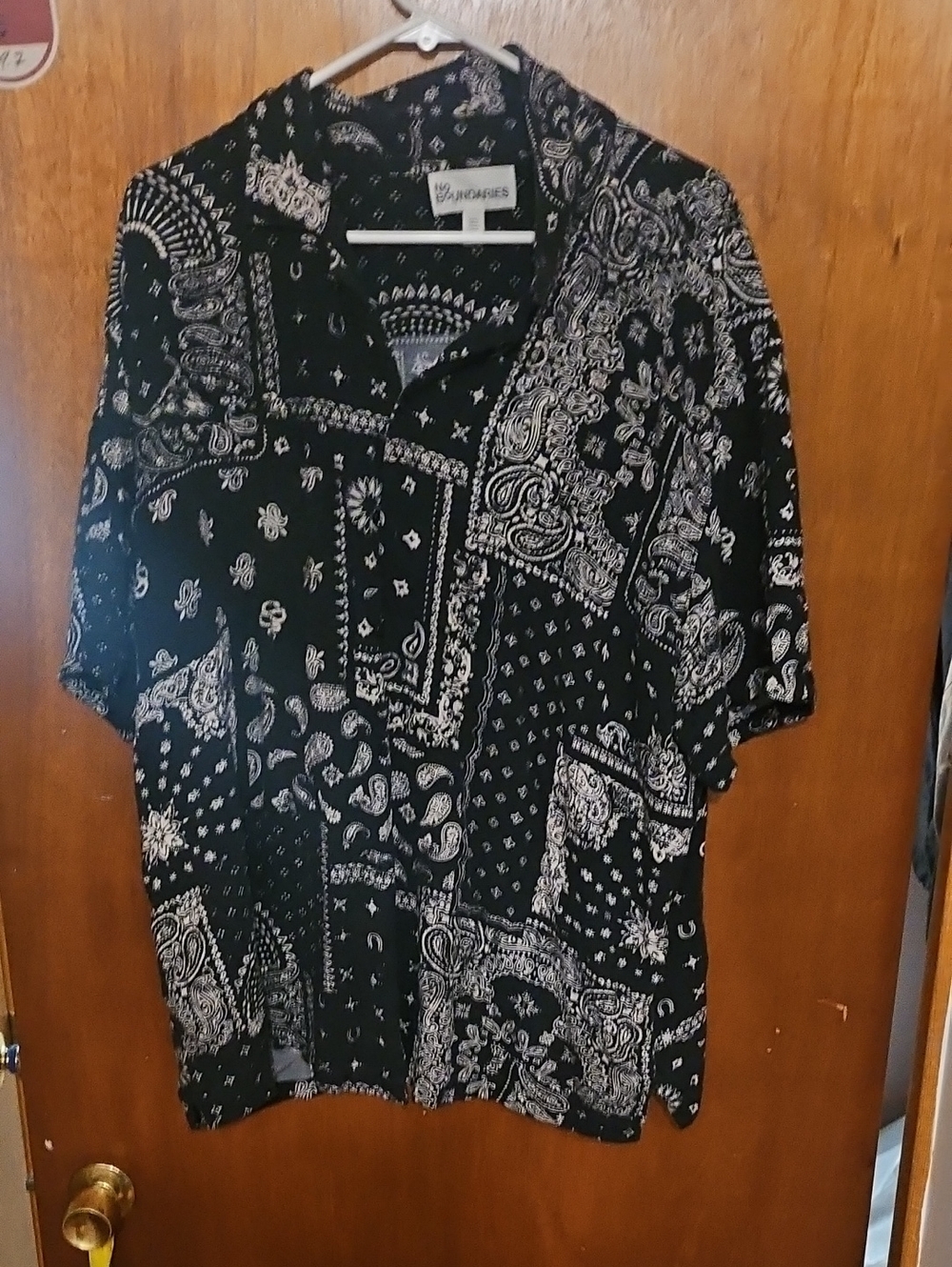 Bandolino Black Bandana Print Short-Sleeve Button-Down Shirt